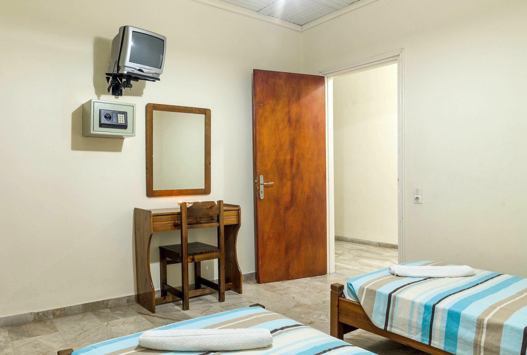 Borsalino Studios & Apartments Laganas Zewnętrze zdjęcie
